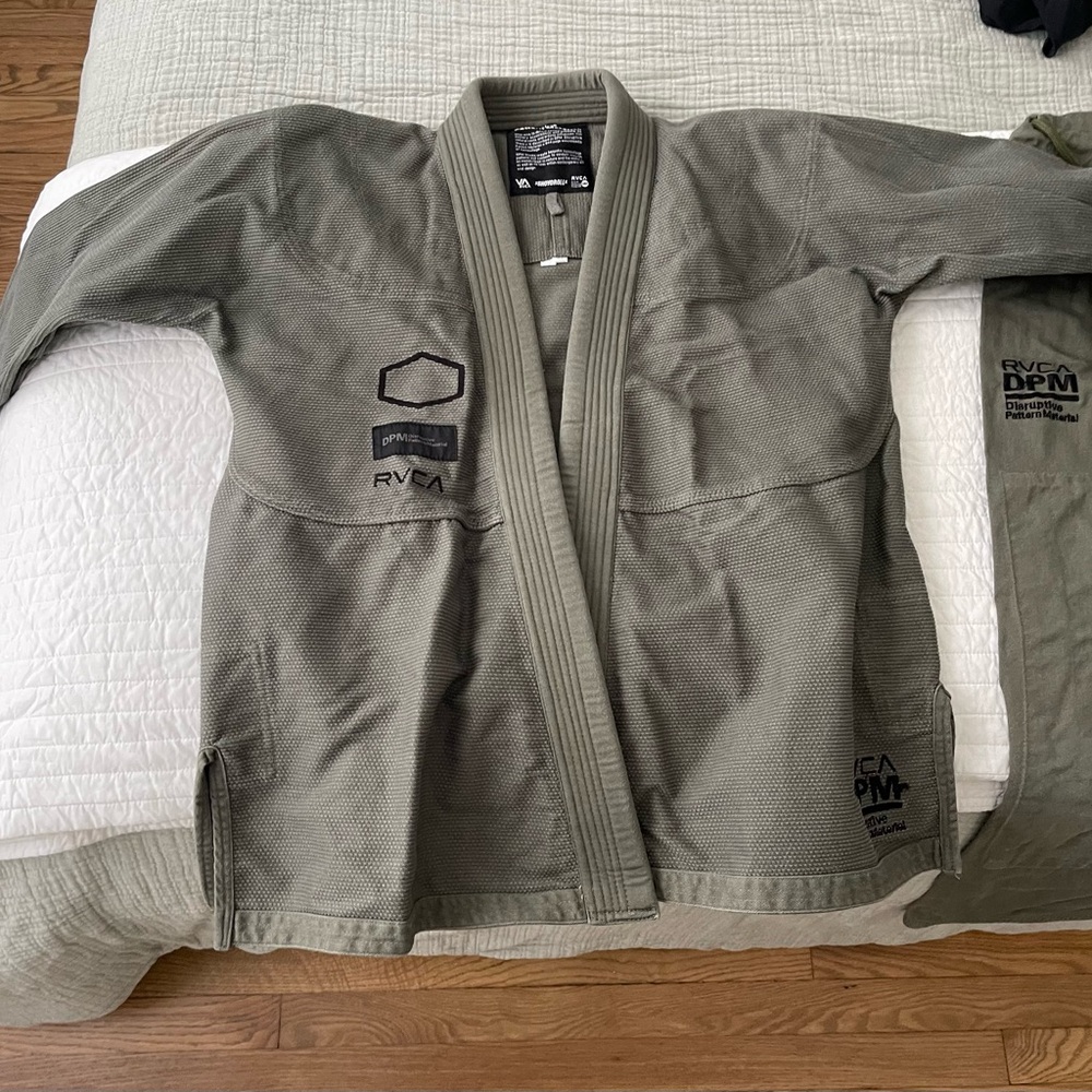 Shoyoroll Batch #114 Shoyoroll x RVCA x DPM • Olive • A1